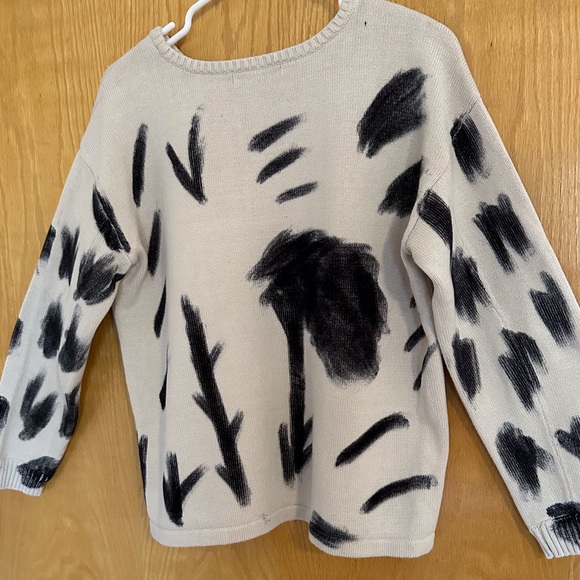 Mid weight cotton sweater. - Picture 2 of 2